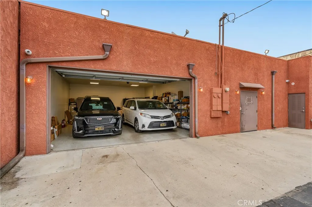 578 580 E San Bernardino Road