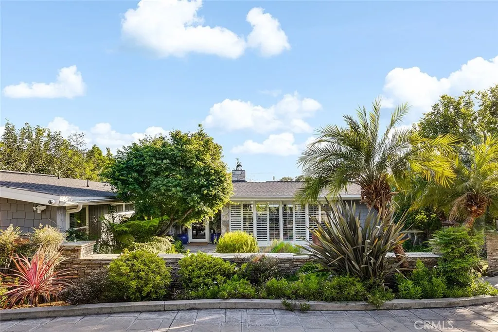 2212 Rim Road