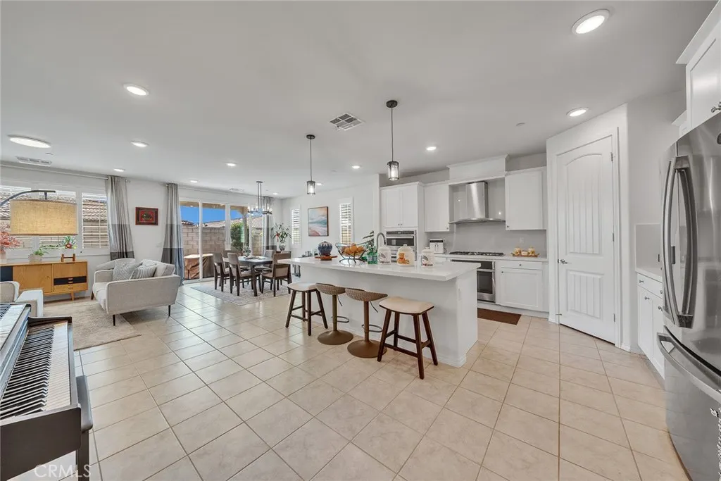 4613 S Amherst Privado