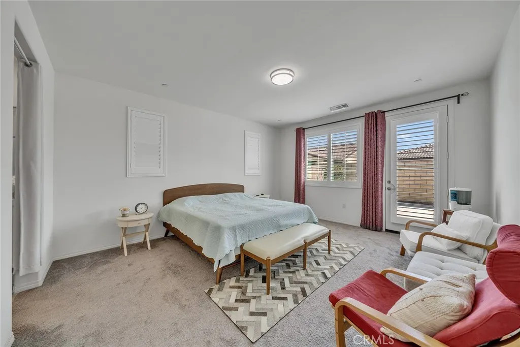 4613 S Amherst Privado