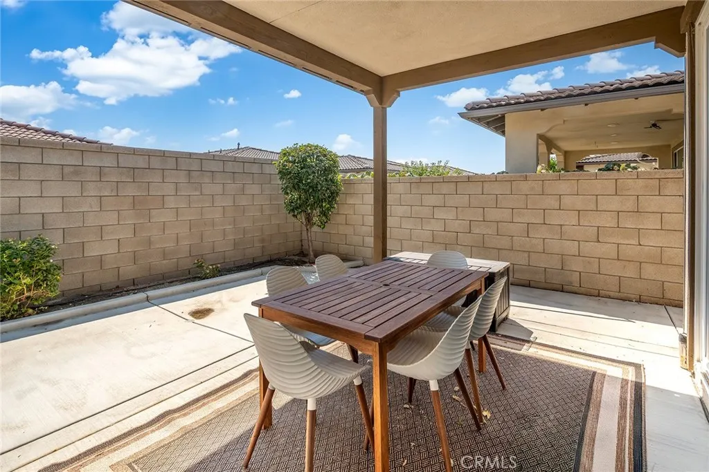 4613 S Amherst Privado