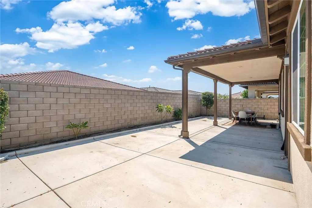 4613 S Amherst Privado