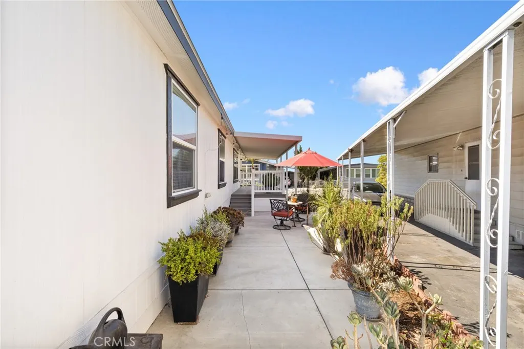 3530 Damien Avenue, #109