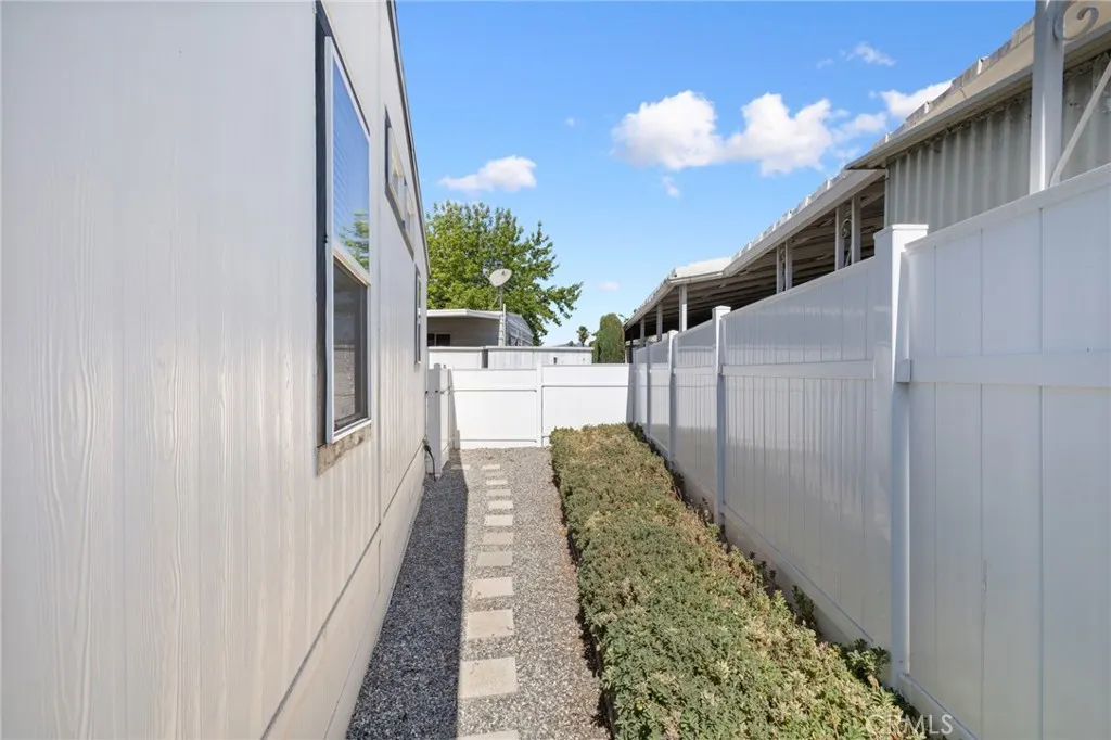 3530 Damien Avenue, #109