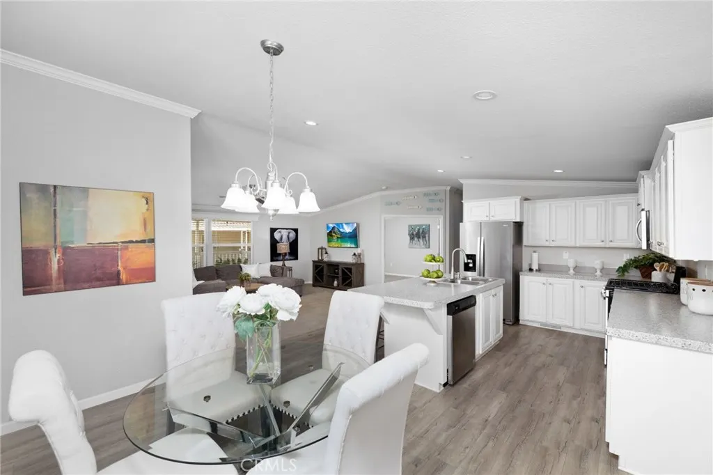 3530 Damien Avenue, #109