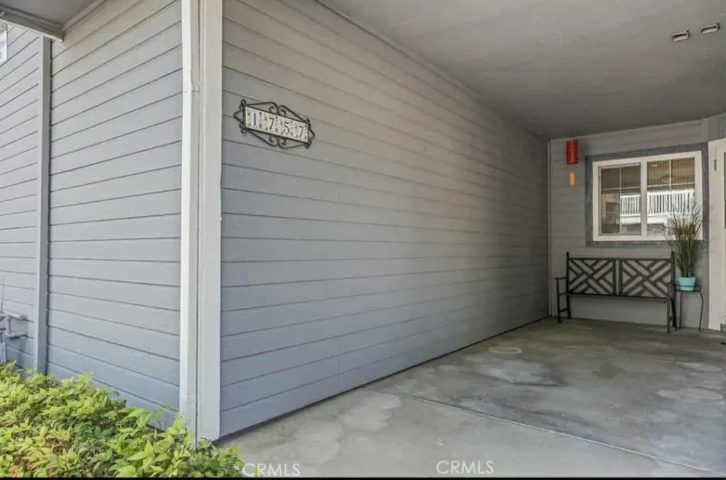 1757 Crystal Canyon Drive