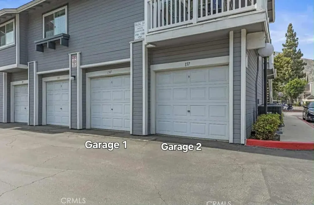 1757 Crystal Canyon Drive