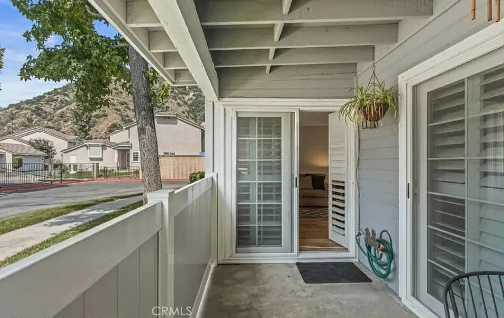 1757 Crystal Canyon Drive