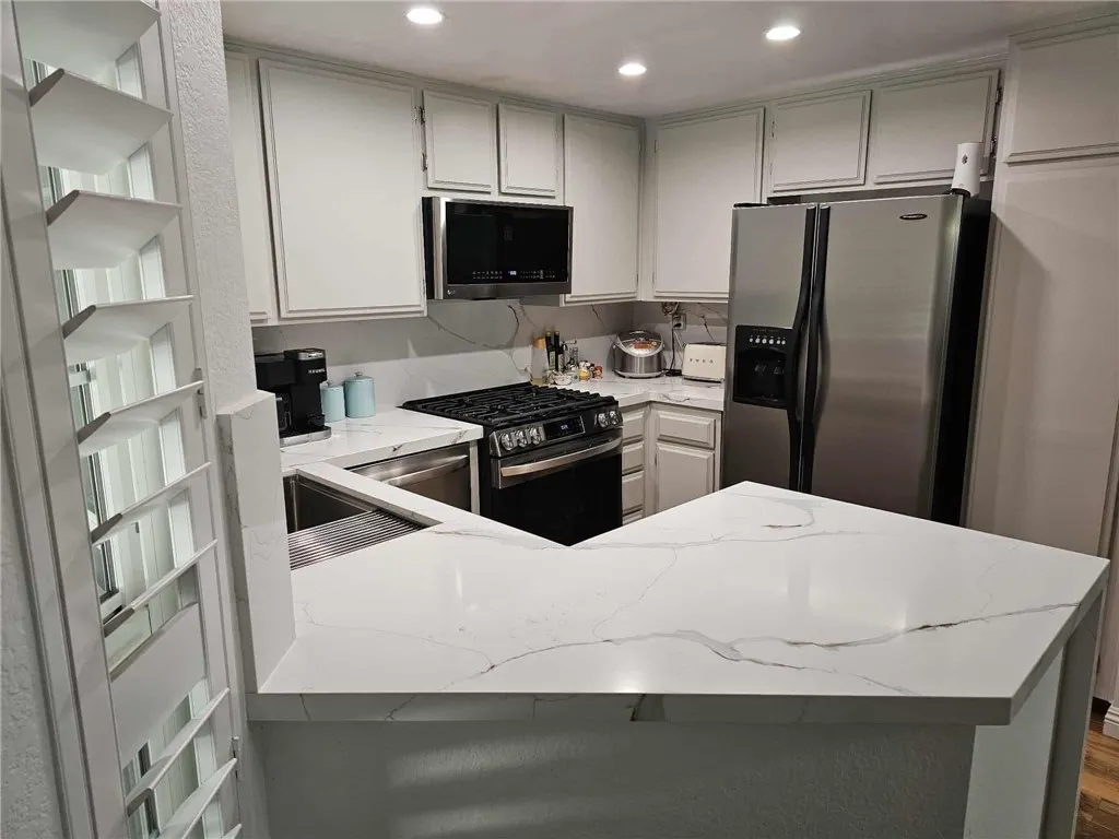 1757 Crystal Canyon Drive