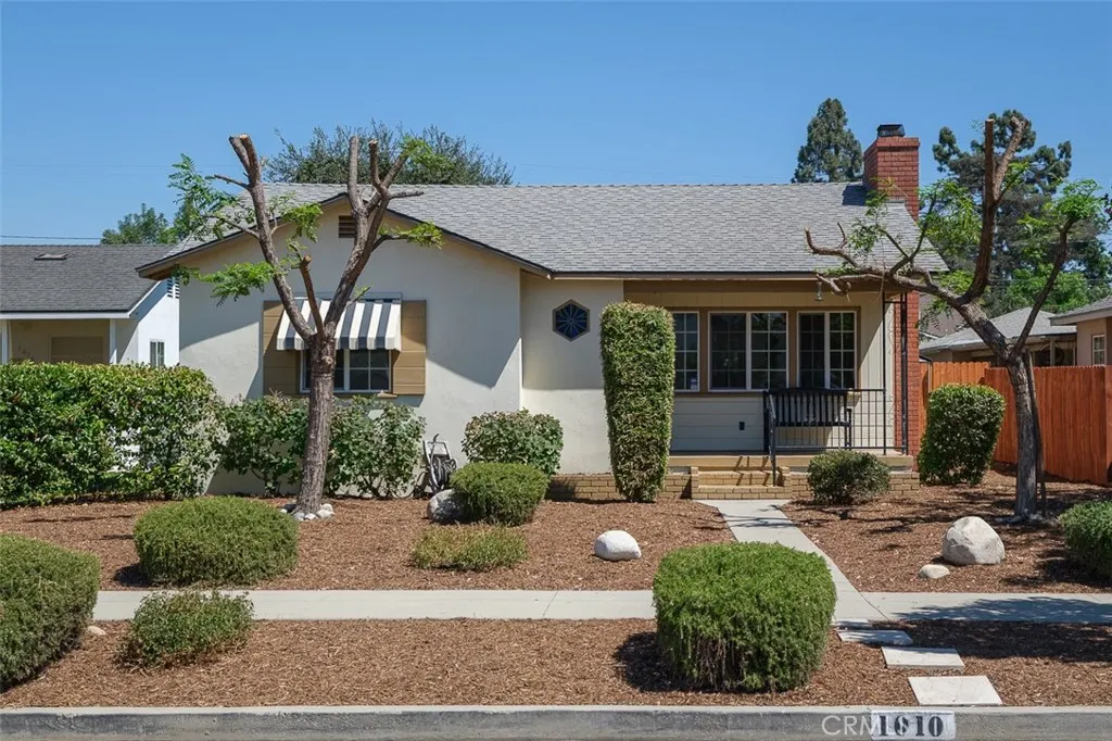 1010 N Sunset Avenue