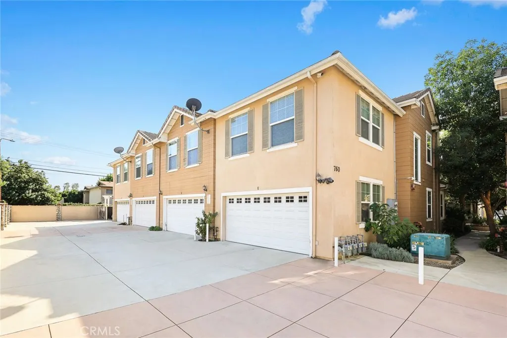 760 S Azusa Ave, #G