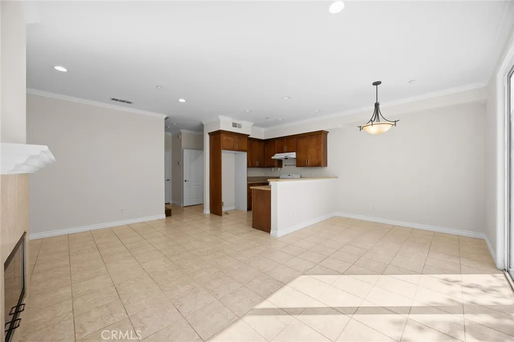 760 S Azusa Ave, #G