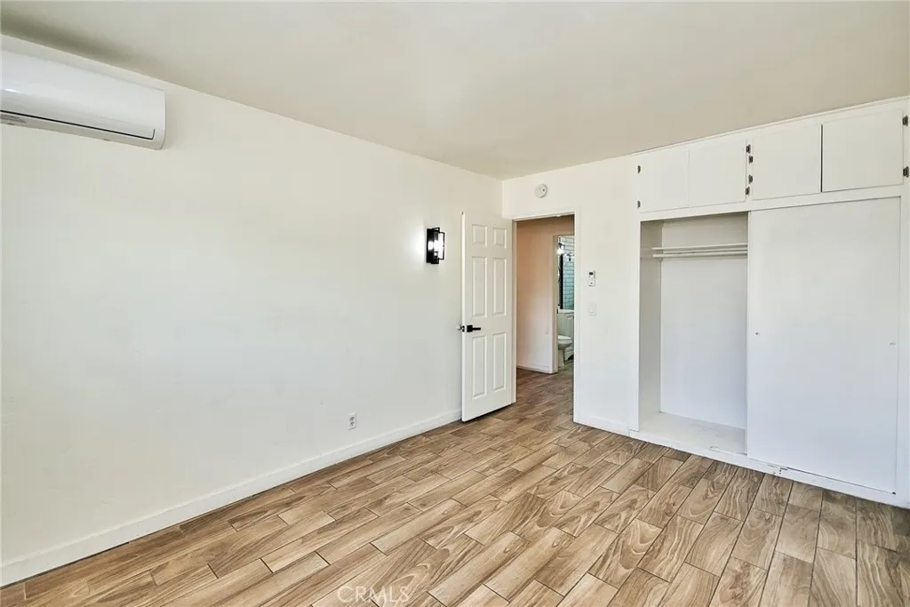 16501 E Masline
