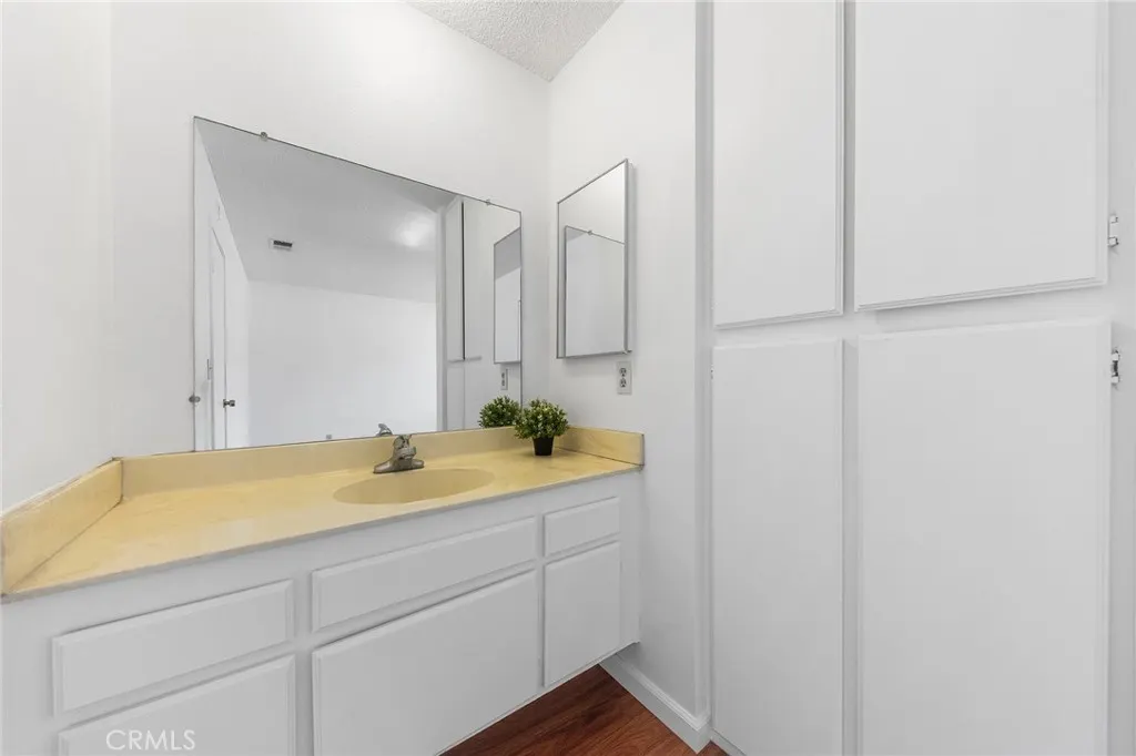 3708 Baldwin Avenue, #6