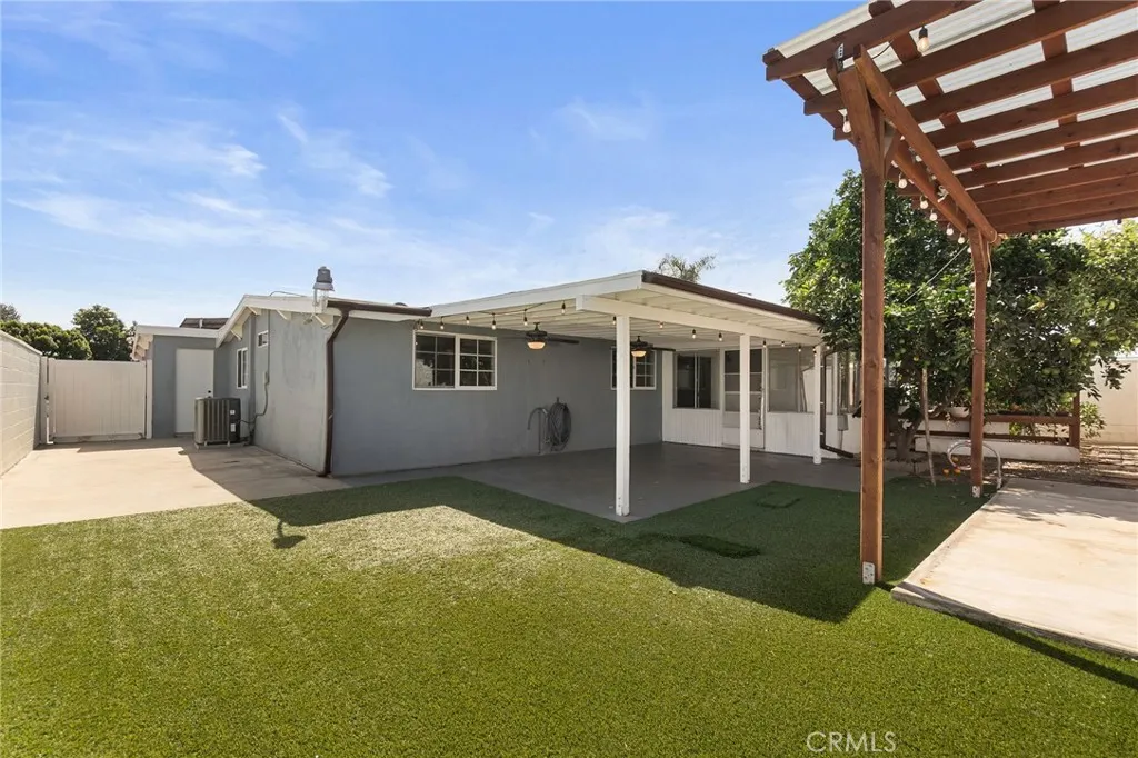 17009 E Tudor Street