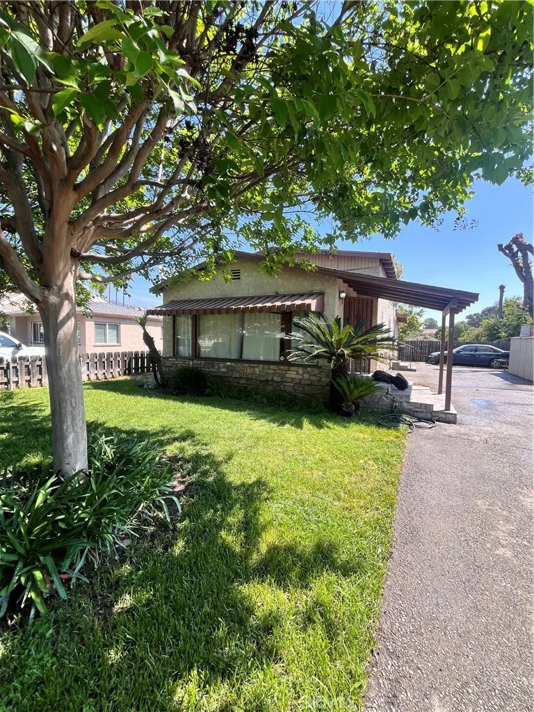 740 N Amelia Avenue