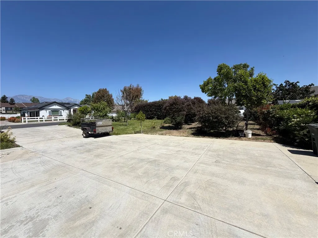 1331 W Maitland