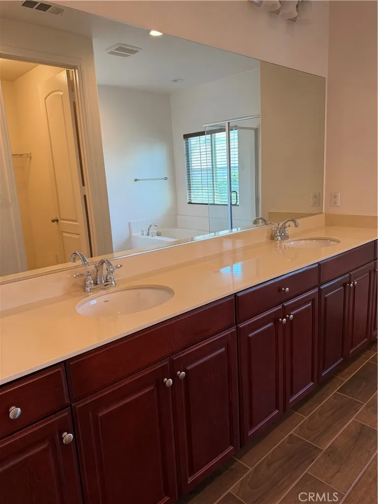 1331 W Maitland