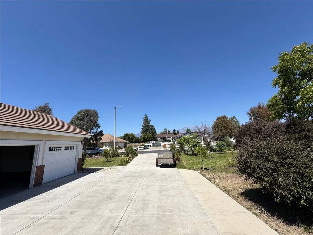 1331 W Maitland