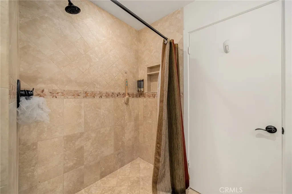 3742 Pilgrims Way