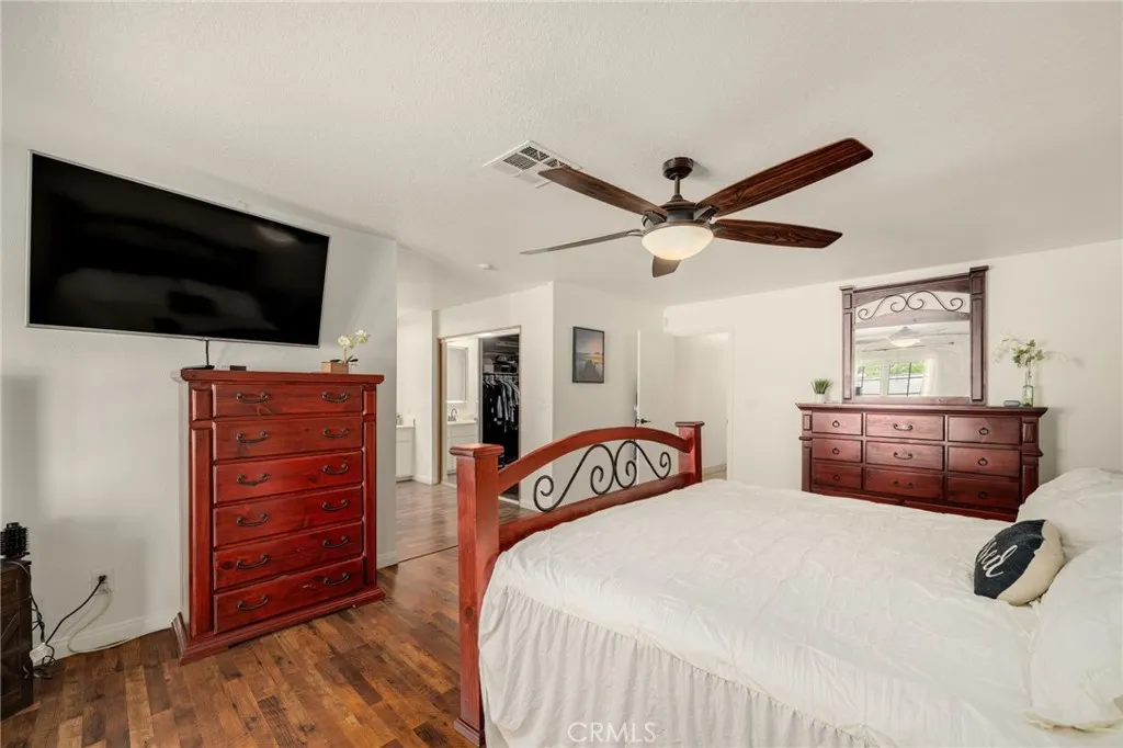 3742 Pilgrims Way