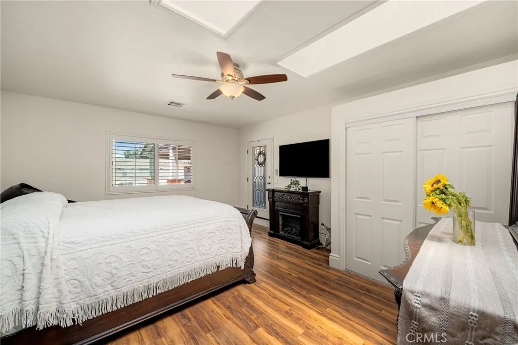 3742 Pilgrims Way