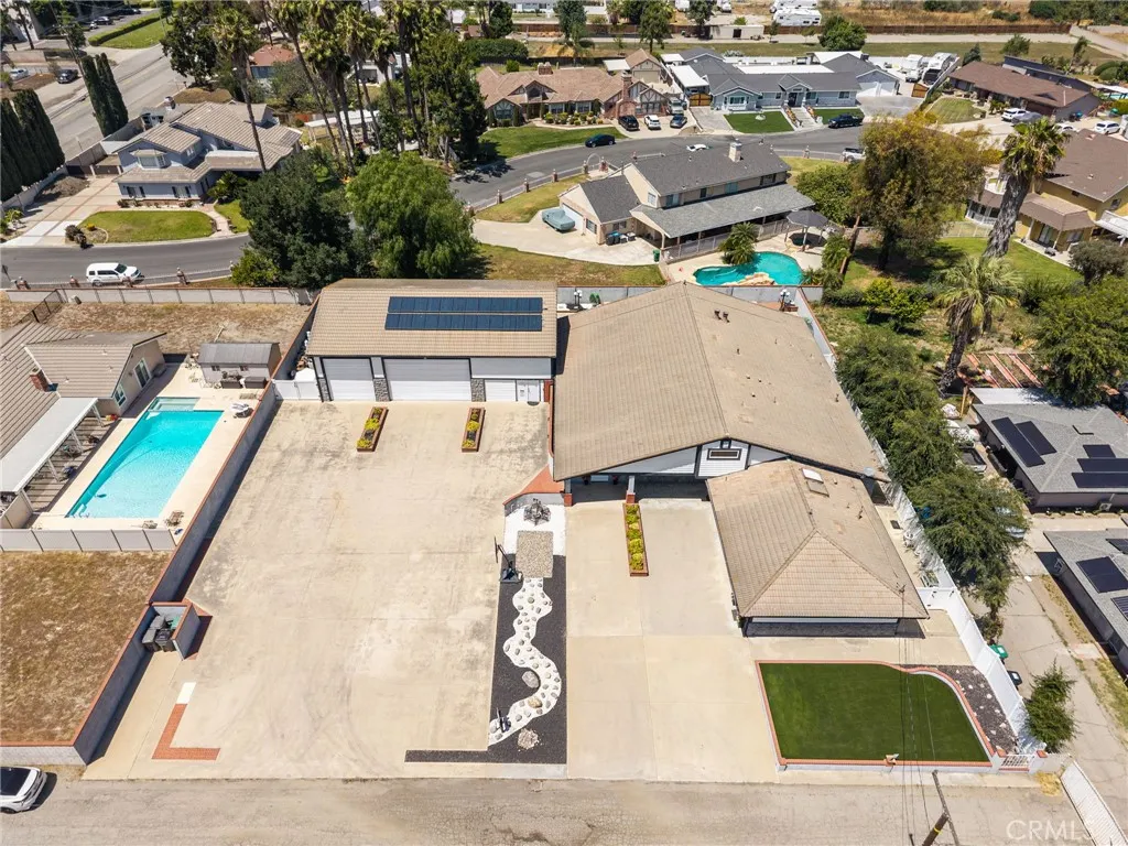 3742 Pilgrims Way