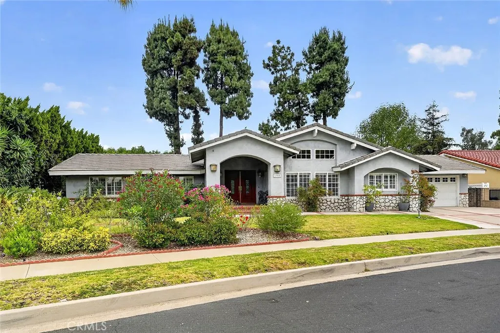 1355 Paseo Dorado