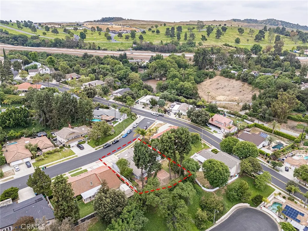 1355 Paseo Dorado