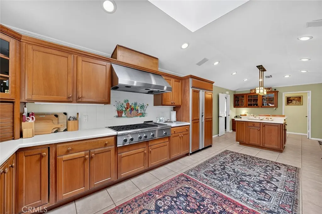 1355 Paseo Dorado