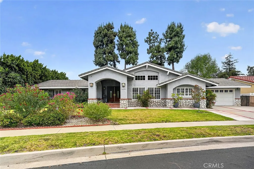 1355 Paseo Dorado