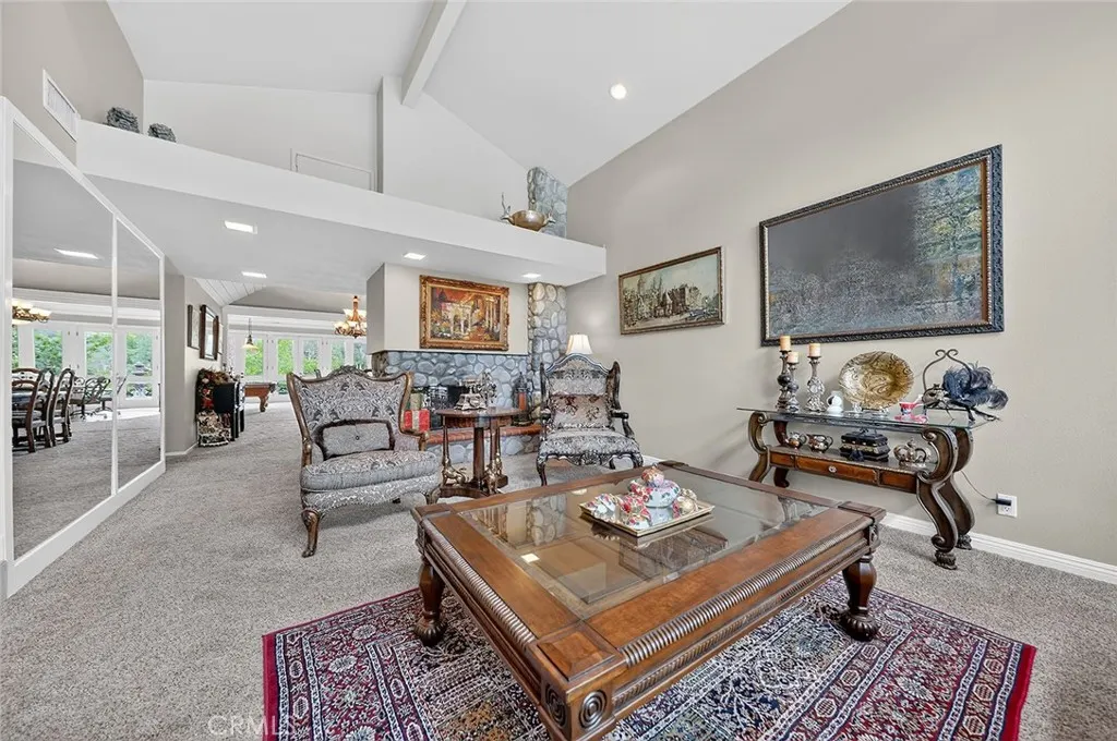 1355 Paseo Dorado