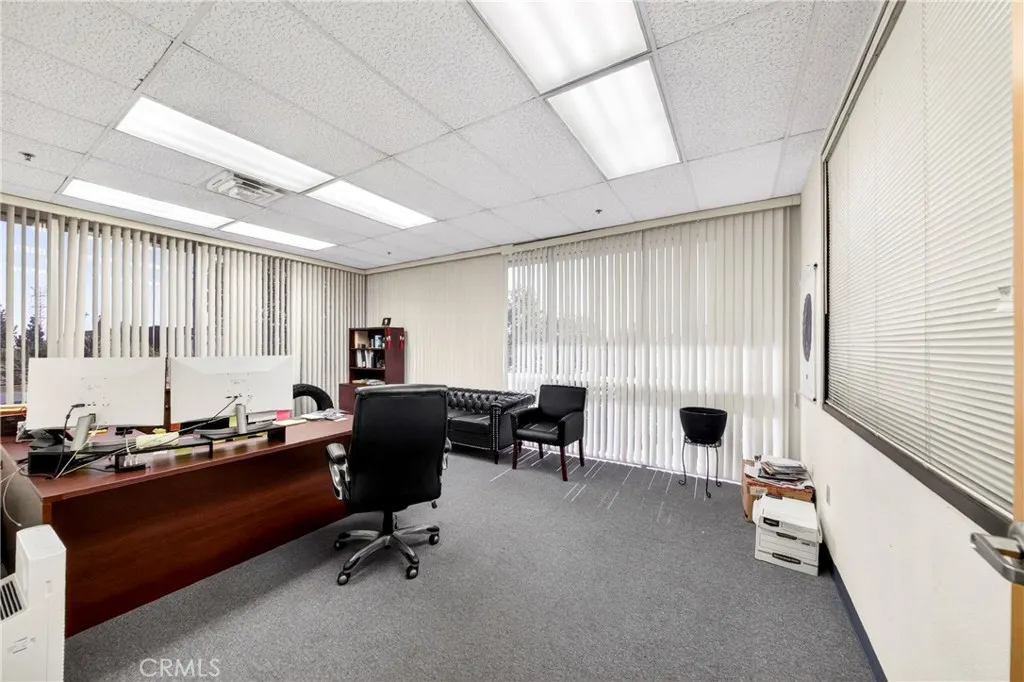 13875 Live Oak