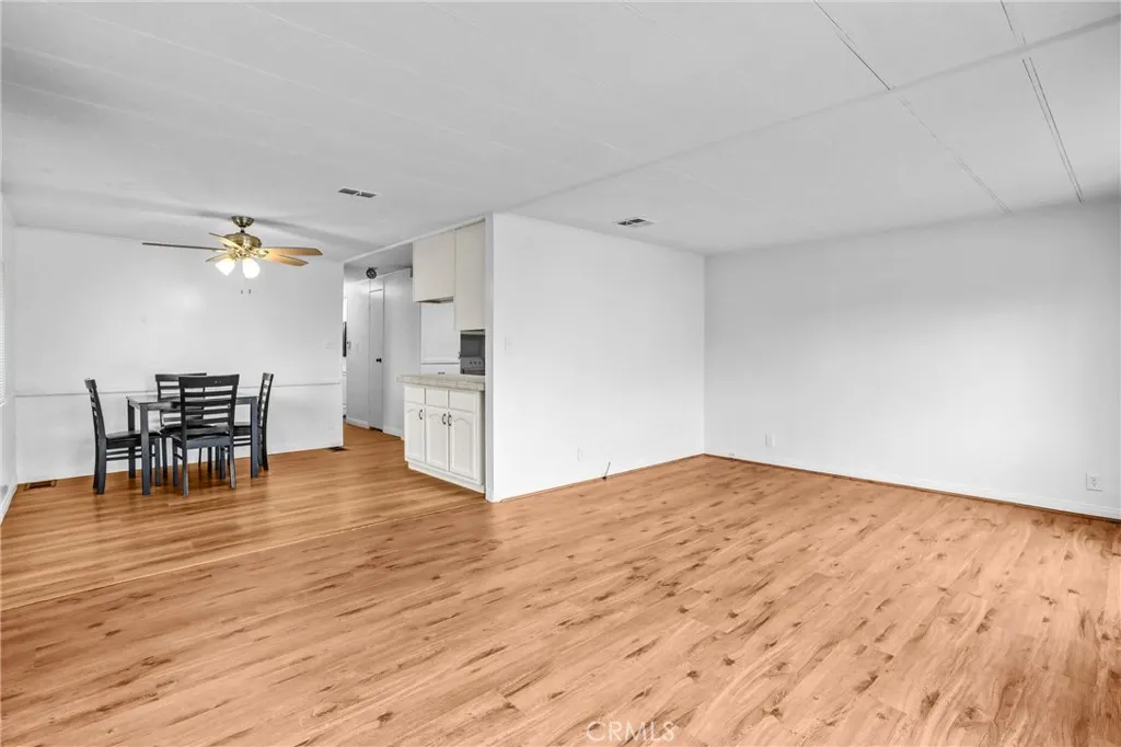 716 N Grand Ave. #D7