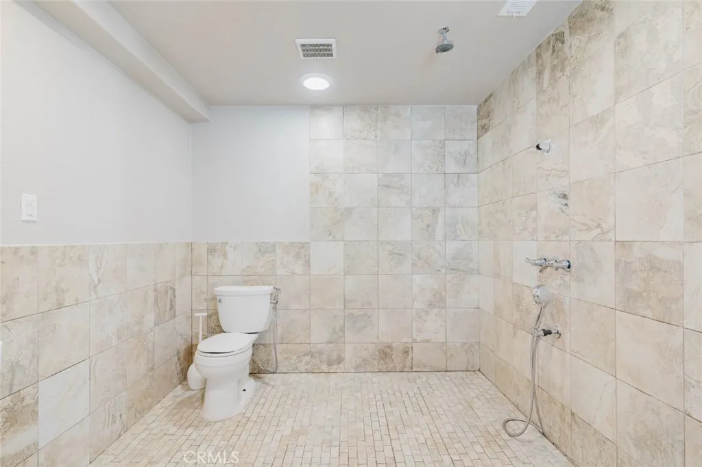 3800 Bradford #63