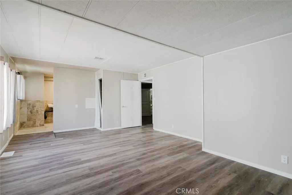 3800 Bradford #63