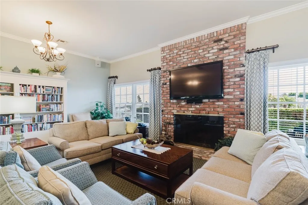 3800 Bradford #63