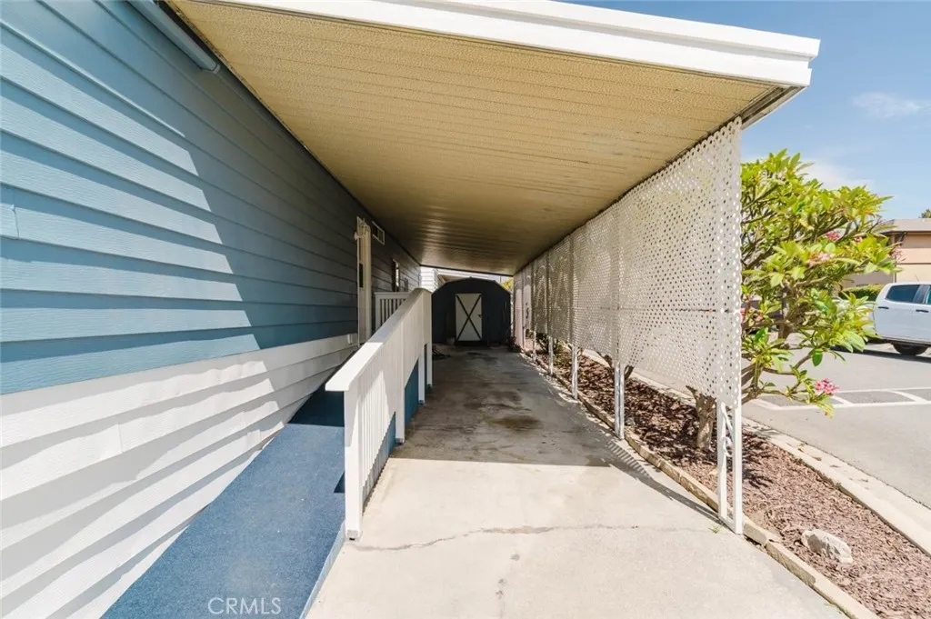 3800 Bradford #63