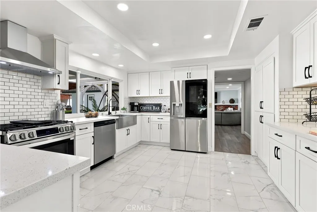 573 N Jalapa