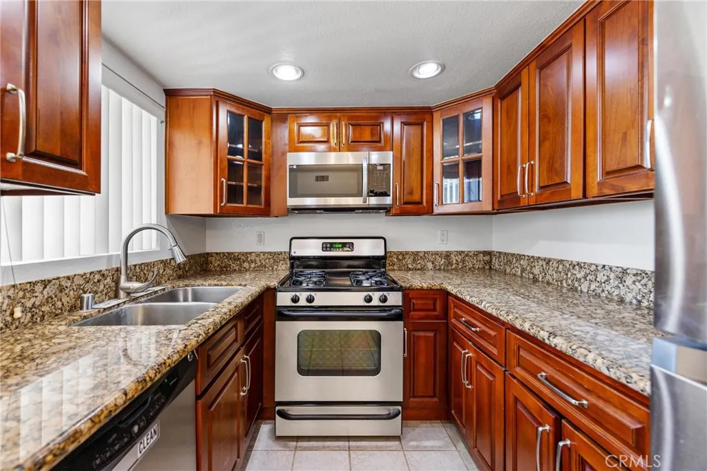 1637 Bridgeport