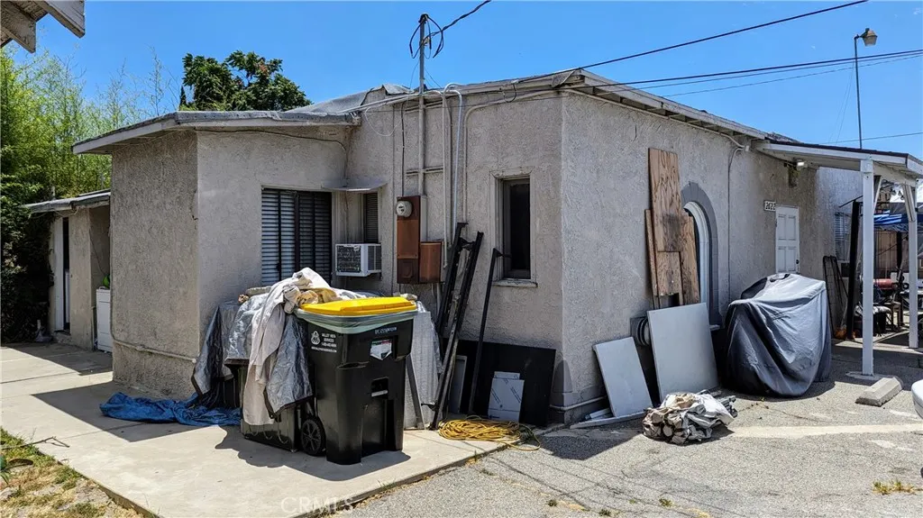 2620 Tyler Avenue