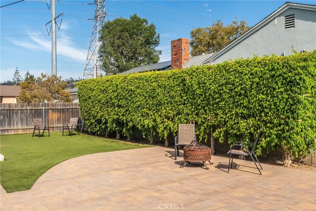 550 Greenbank Avenue