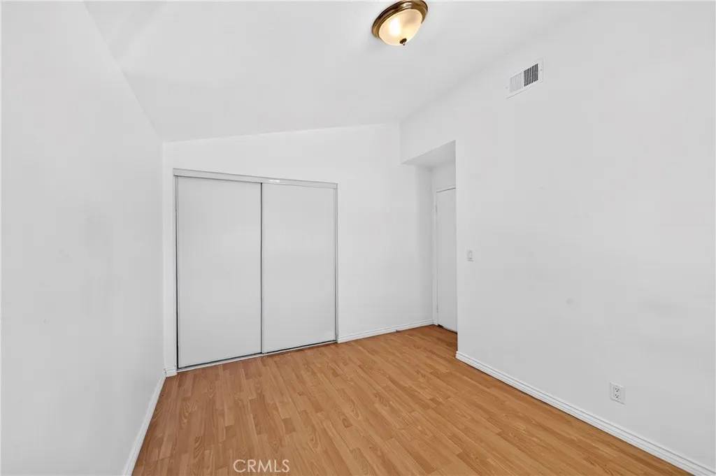 13856 Ramona Parkway
