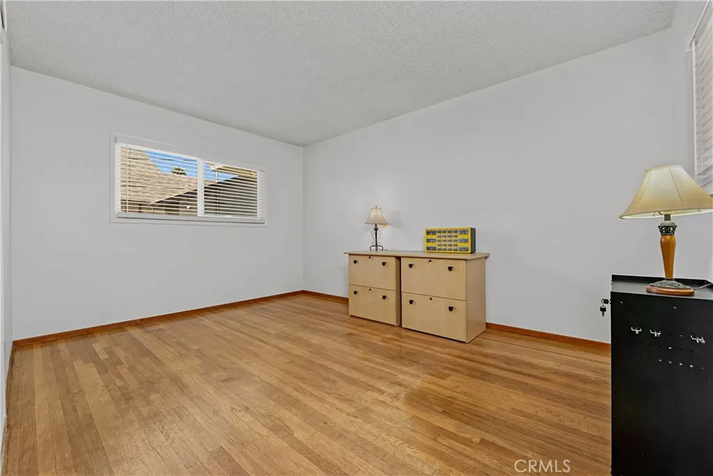 434 E Carroll