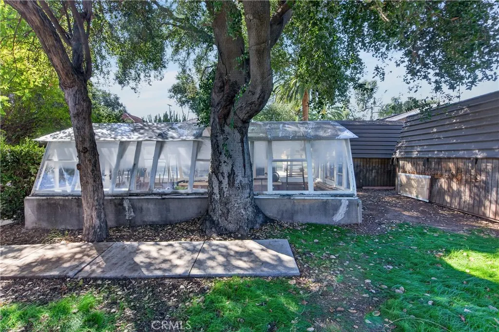 508 N San Dimas