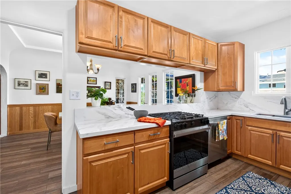 508 N San Dimas