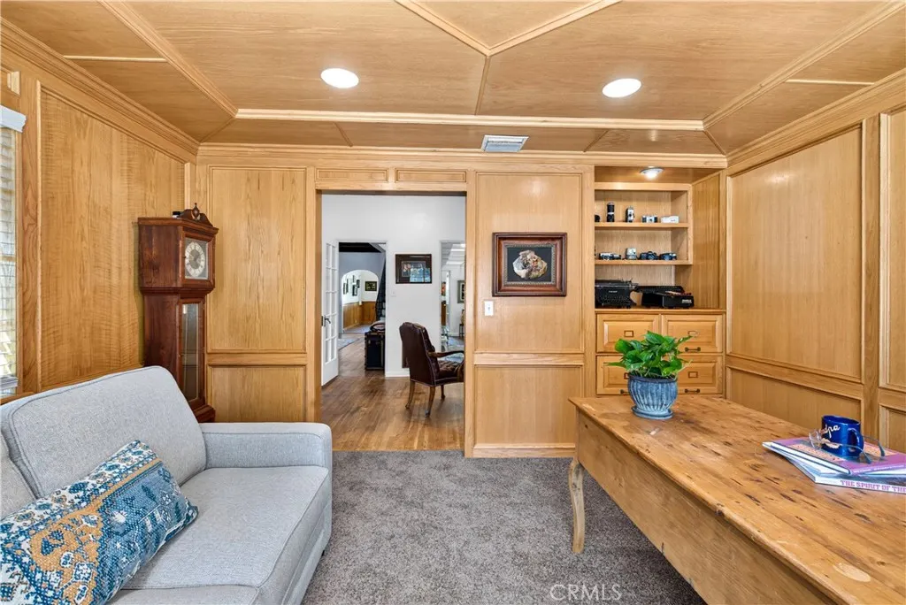 508 N San Dimas