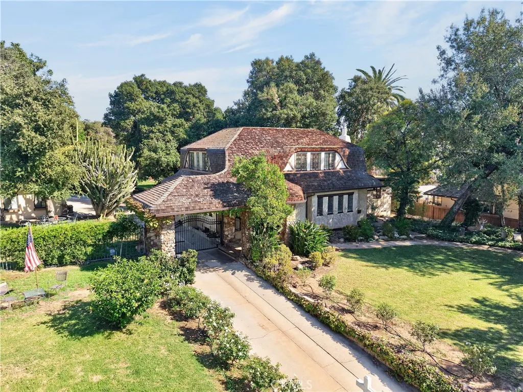 508 N San Dimas