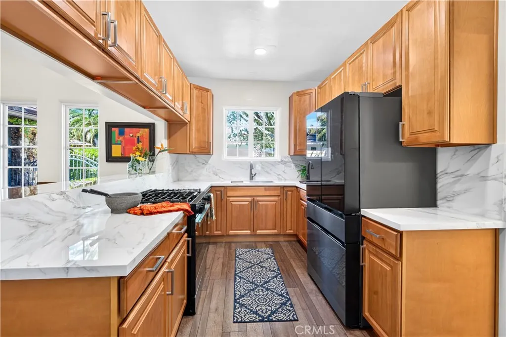 508 N San Dimas