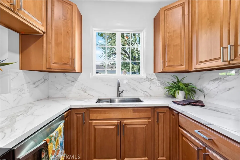 508 N San Dimas